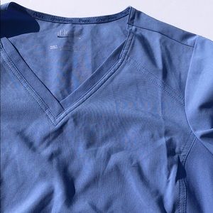 Cherokee iFlex scrub top